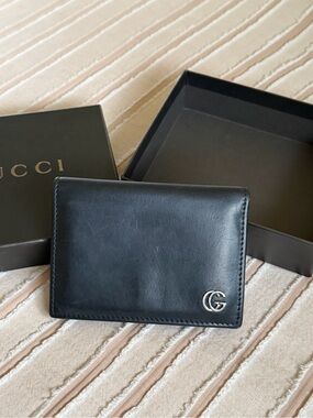 Gucci Black Leather Compact Wallet with Silver GG Emblem